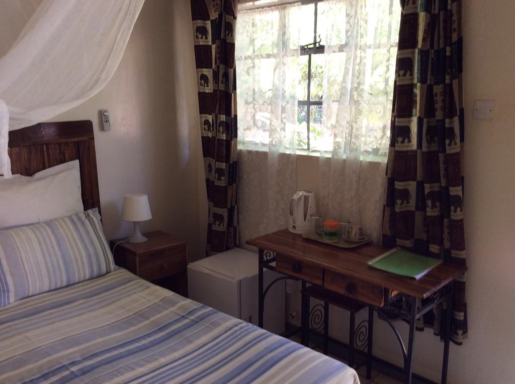 Tabonina Guesthouse Livingstone Dış mekan fotoğraf